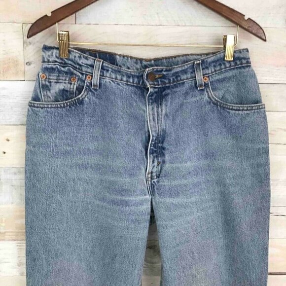 Vintage Levi's 550 Red Tab Tapered Leg Jeans Small - Picture 2 of 7